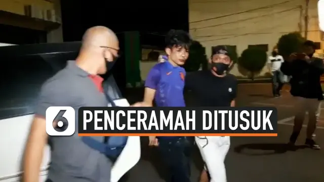 penceramah ditusuk