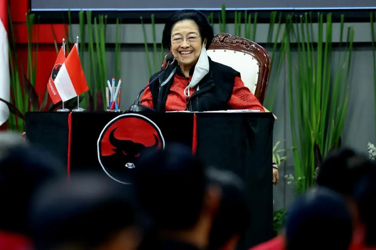 Ketua Umum DPP PDI Perjuangan (PDIP) Megawati Soekarnoputri menghadiri peringatan Hari Keselamatan Pasien Sedunia.