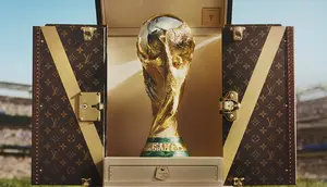 Louis Vuitton Hadirkan Trophy Trunk FIFA World Cup 2026, Simbol Kemenangan dengan Sentuhan Artisan Prancis