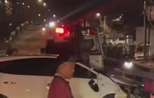 Kecelakaan Minibus Tubagus Angke: Diduga Hilang Kendali, Minibus Hantam Pembatas Jalan