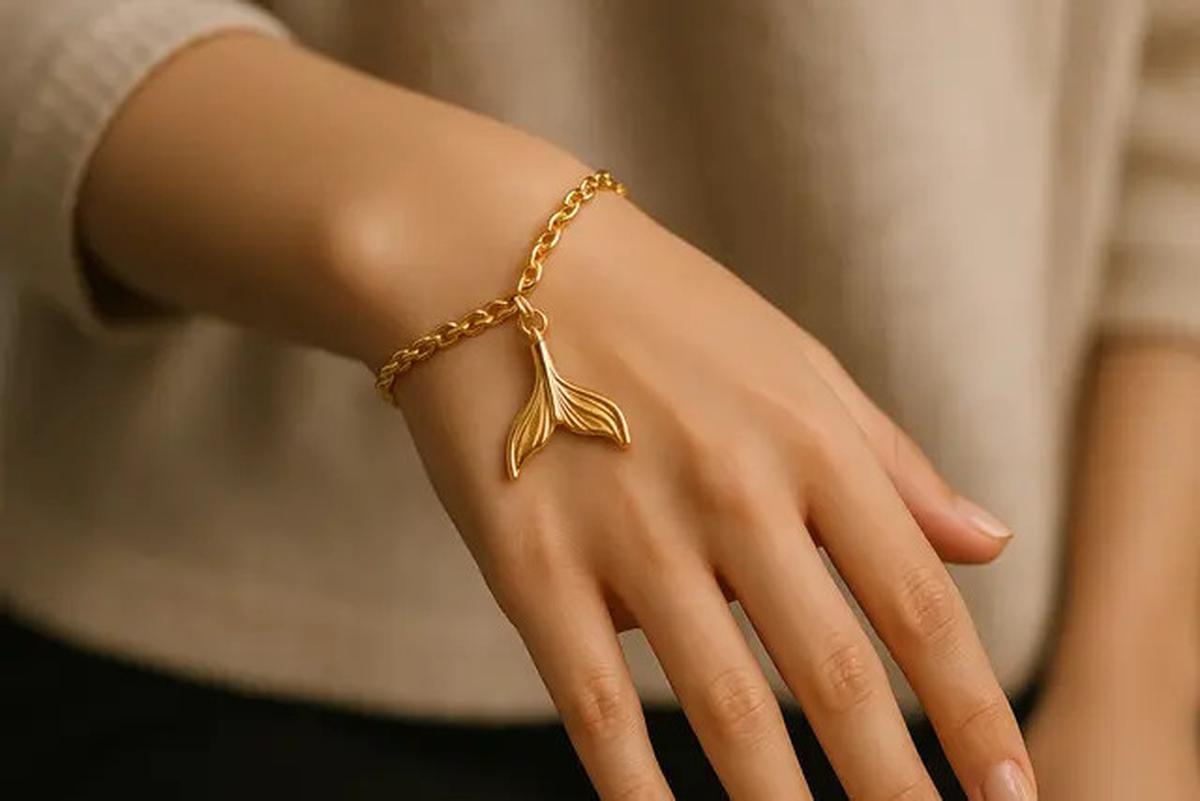 7 Model Gelang Emas Ekor Duyung untuk Ibu Muda, Tampil Elegan dan Stylish
