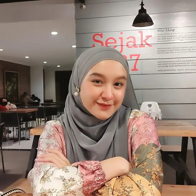 6 Potret Hersa Rahayu Istri Rizki DA Sebelum Menikah, Lepas Masa Lajang di Usia 22