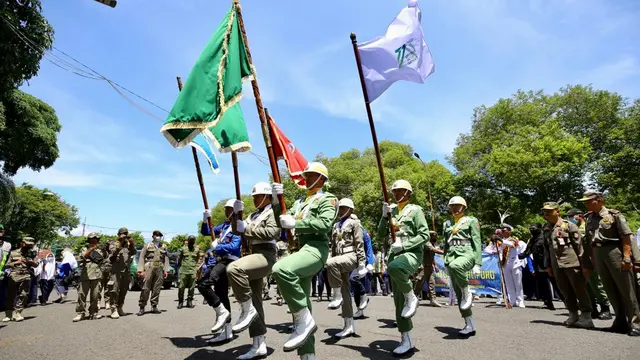 Kirab Bendera Pataka di Banyuwangi