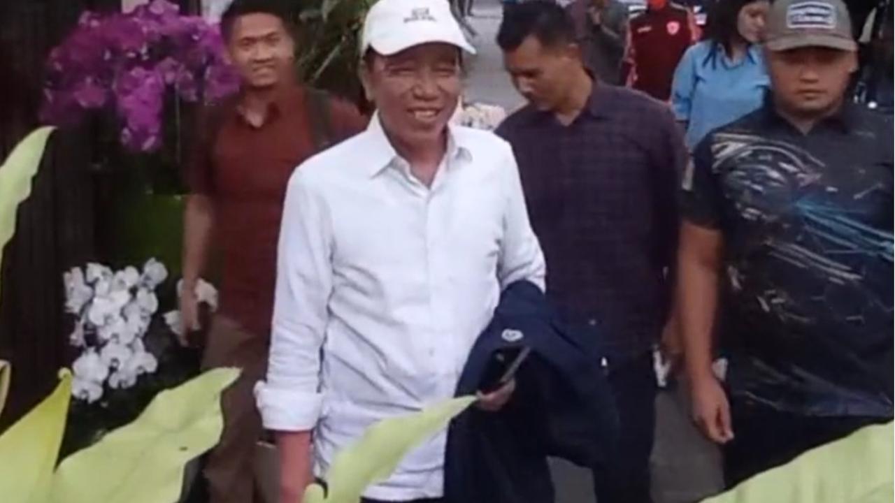Kondisi Terbaru Jokowi Usai Liburan di Bali Selama 2 Pekan, Bertopi Putih & Tangan Kemeja Putih Digulung