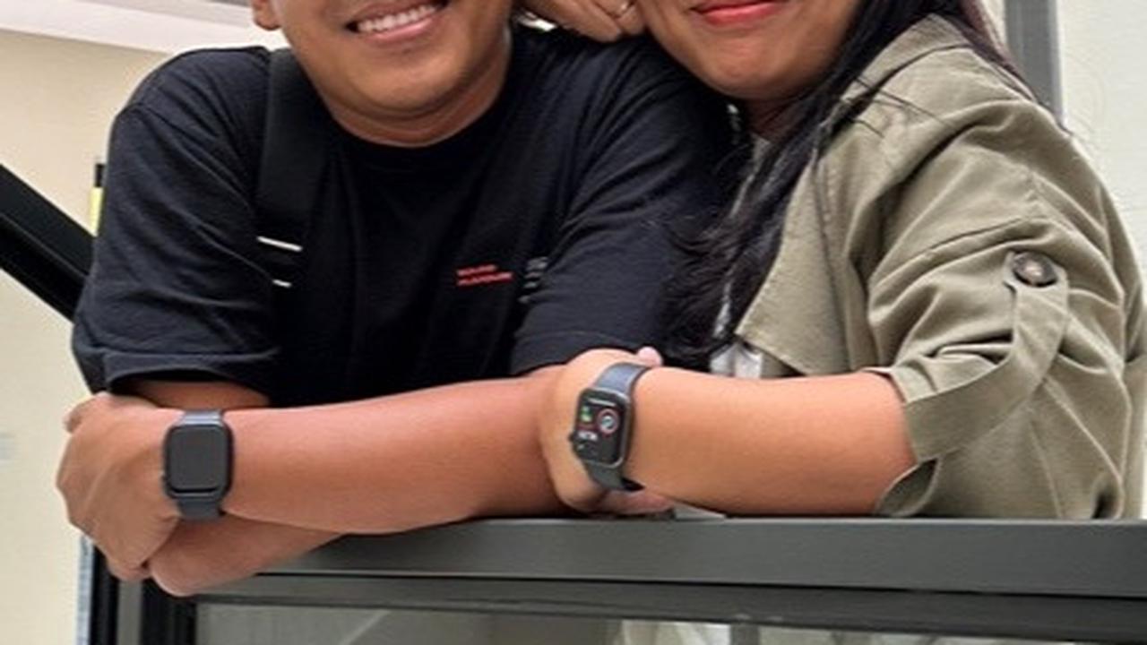 Berhasil Jaga Jodoh Sendiri Selama 10 Tahun, Kisah Cinta Pasangan Ini Viral Curi Perhatian