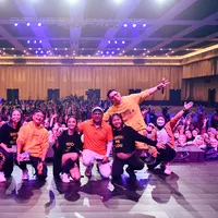 Kahitna tampil di workout party (foto: sulindasumardi)