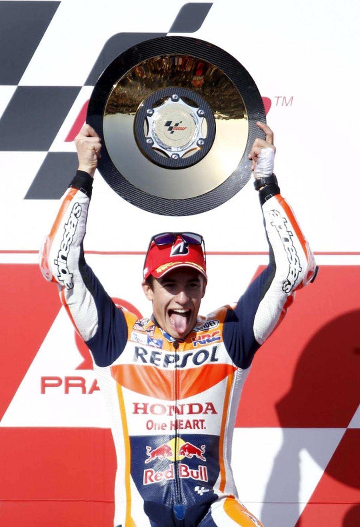 Duel sengit Marquez dan Lorenzo di sirkuit Phillip Island