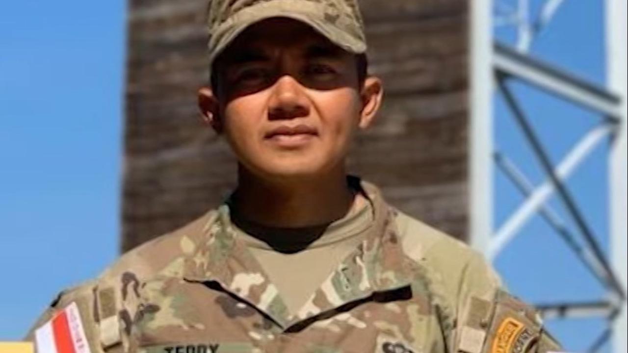 Lulusan Terbaik US Army Infantry School