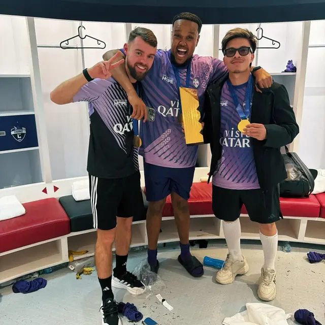 Atta Halilintar Bersama Pesepak Bola dan Youtuber Dunia