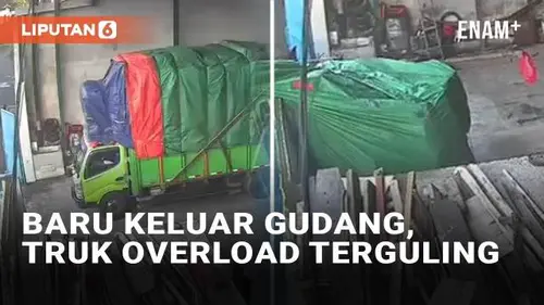 VIDEO: Baru Keluar Gudang, Truk Terguling Gegara Bawa Muatan Berlebih