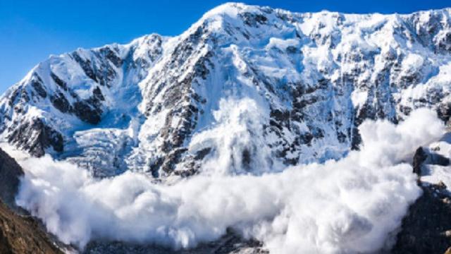 Ilustrasi longsor salju (iStock)