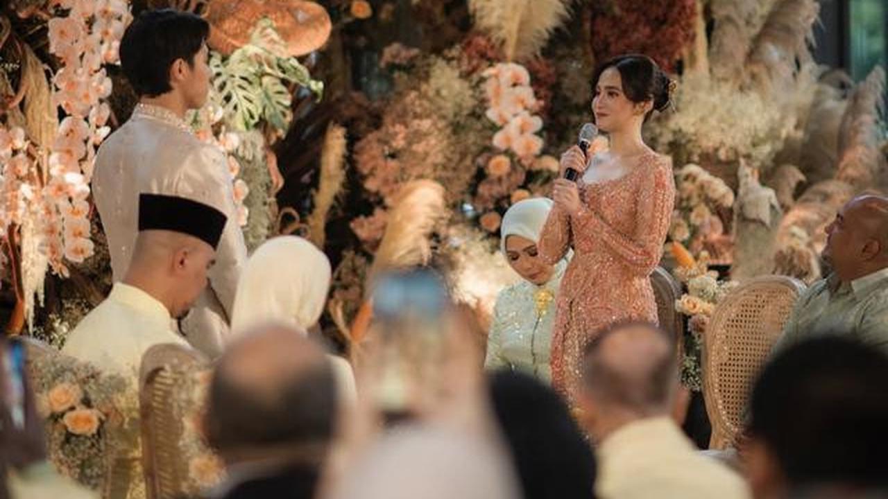 6 Detail Dekorasi Lamaran El Rumi dan Syifa Hadju, Unik dengan Caping Mirip Janur