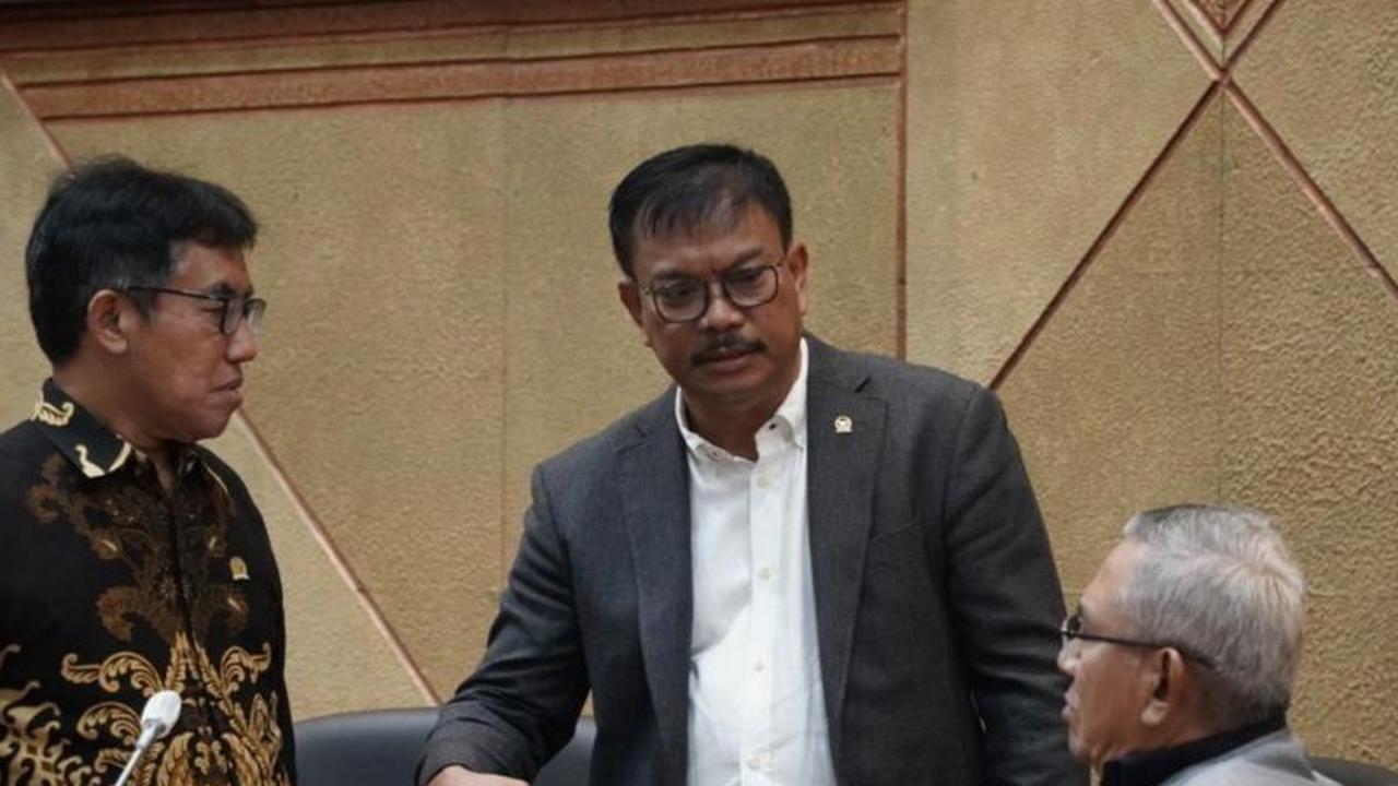 DPR Usul Iuran Jaminan Pekerja Miskin dari Investasi BPJS Ketenagakerjaan