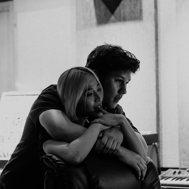 Momen Manis Rinni Wulandari dan Jevin Julian