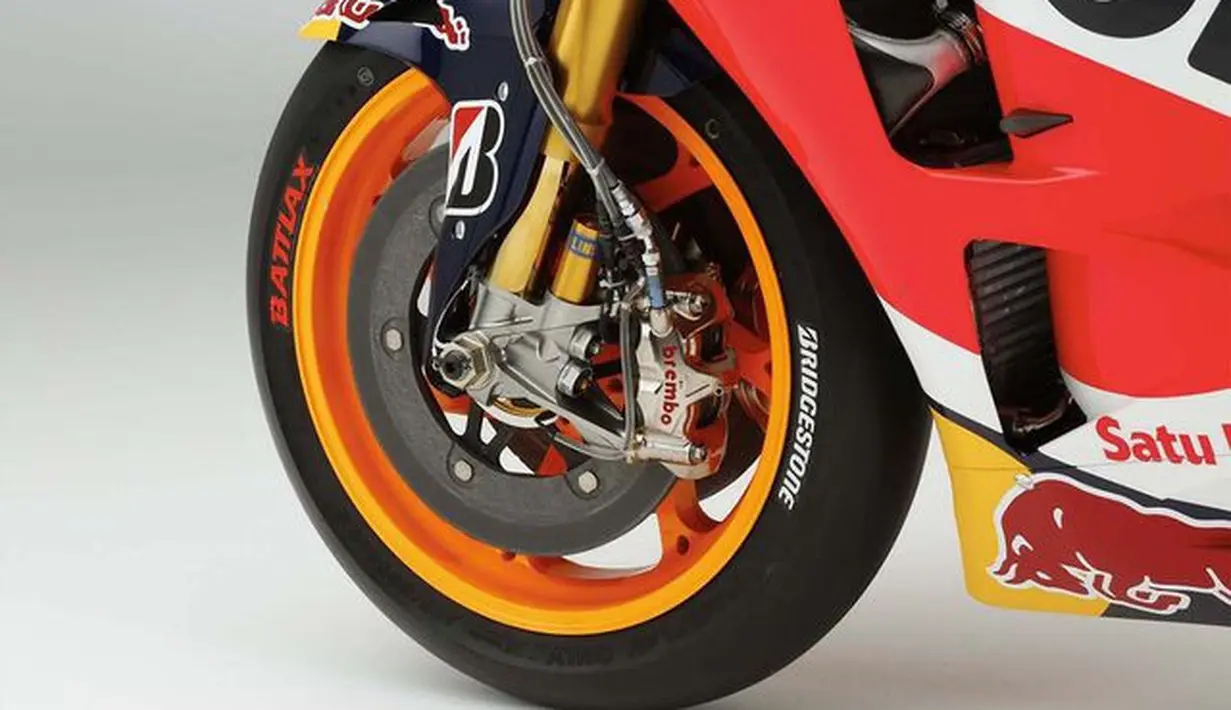 Inilah Penampakan Honda RC213V Tahun 2015 - Photo Otosia.com