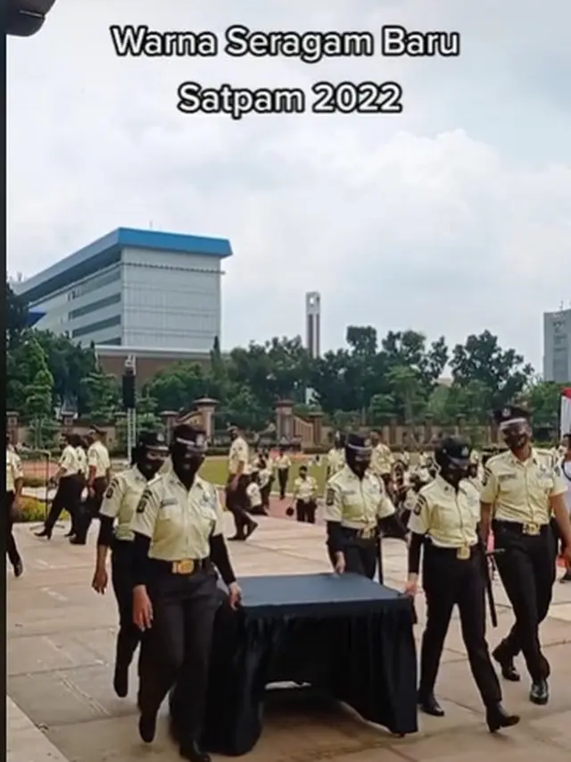5 Potret Seragam Baru Satpam yang Diresmikan Hari Ini, Tampil dengan Warna Krem
