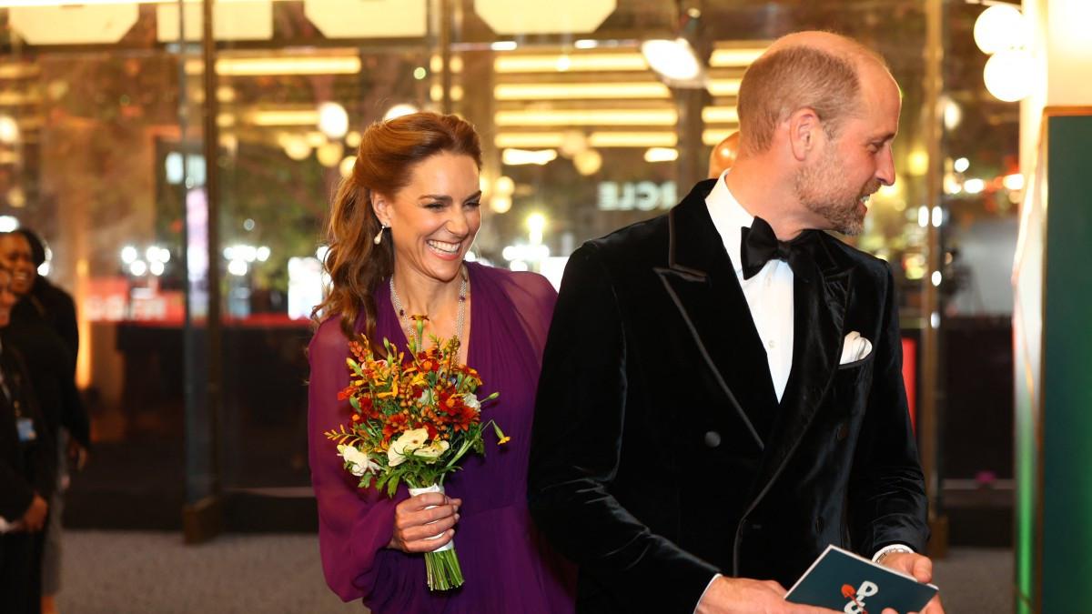 Kate Middleton Tampil Anggun di Premiere Digger, Kenakan Kalung Warisan Berusia 103 Tahun