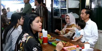 Jokowi Makan Soto Gading