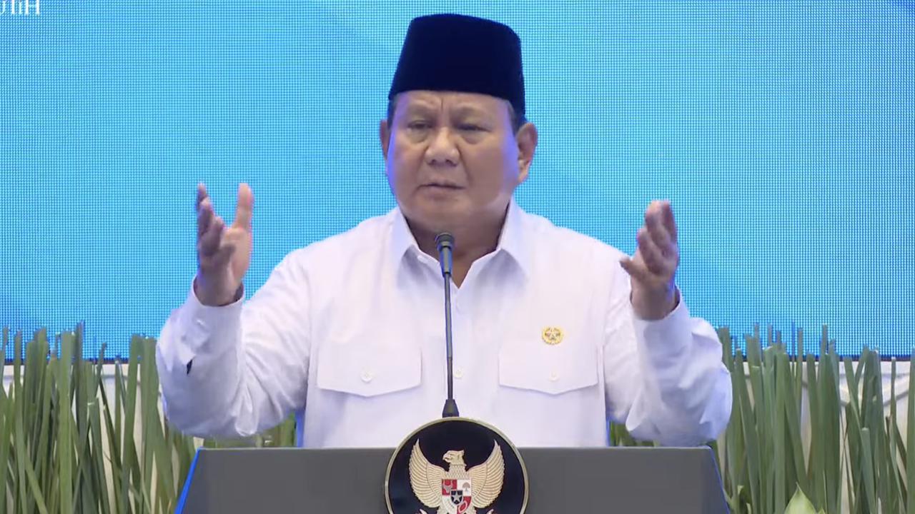 Tunjangan Guru Ditransfer, Prabowo Hilangkan Budaya Birokrasi Berbelit: Jadi ASN jangan Seenaknya!