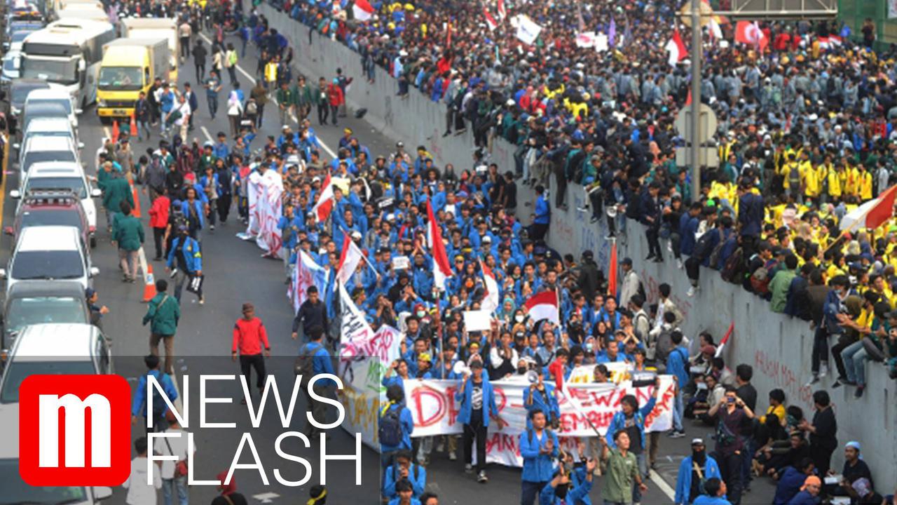 VIDEO: Saat Mahasiswa Turun ke Jalan, Tolak RUU Kontroversial