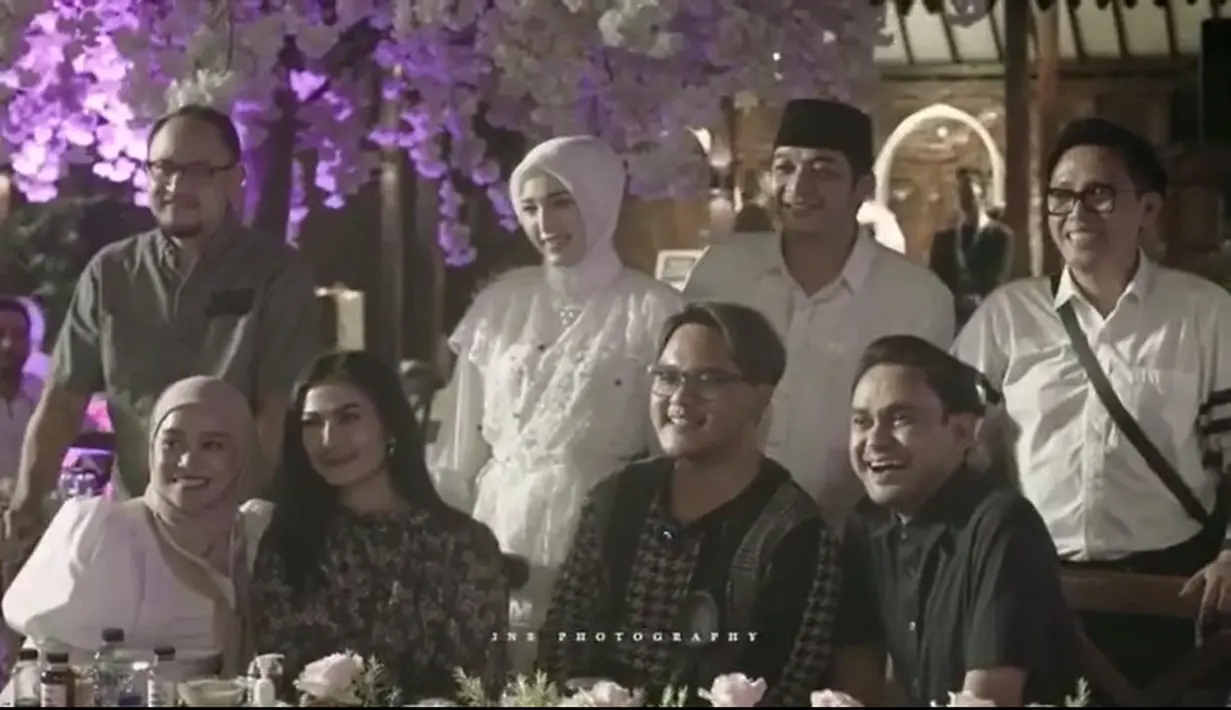 <p>Pasha Ungu dan Adelia Pasha (Instagram/pashaungu_vm)</p>