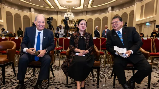 Ketua Dewan Perwakilan Rakyat (DPR) Puan Maharani bertemu dengan Ketua Parlemen Palestina Rawhi Fattouh di sela forum diskusi kelompok parlemen negara-negara yang membela Palestina atau The Group of Parliaments in support of Palestine di Istanbul, Turki.