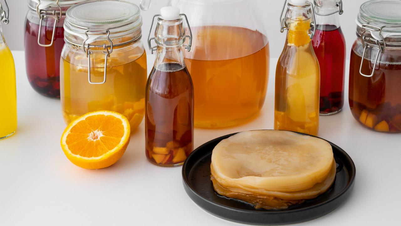 Dari Kombucha Hingga Fermented Rice Water, Ini 5 Minuman Fermentasi yang Mengatasi Penuaan dengan Cara Alami dan Efektif