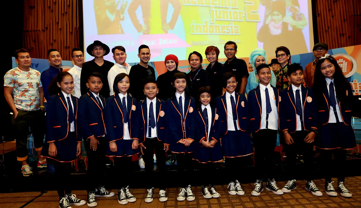 Setelah melalui proses audisi yang ketat di hampir seluruh pelosok tanah air, terpilihlah 20 penyanyi cilik yang tak hanya punya suara bagus, tapi juga potensi besar untuk menjadi calon bintang di masa depan. (Wimbarsana/Bintang.com)