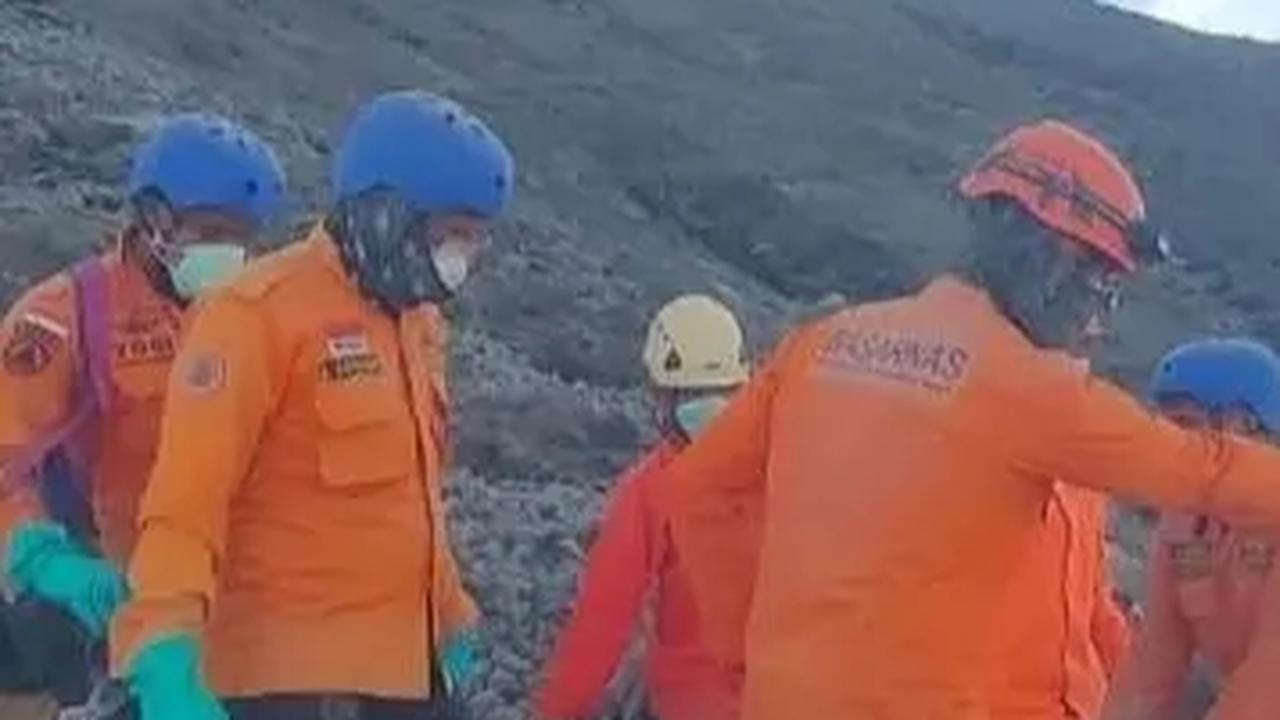 Rekam Jejak Erupsi Gunung Marapi Sumbar, Tercatat Sejak 1807 hingga 2011 Berstatus Waspada