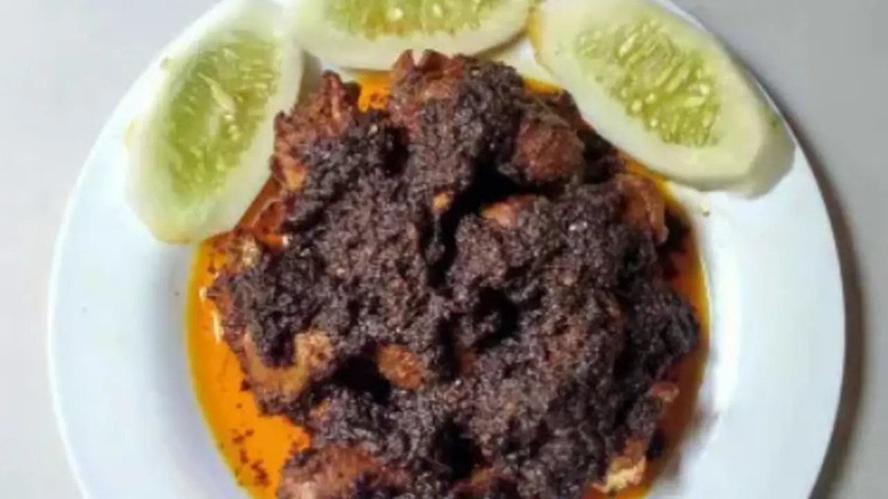 Bebek Madura Bumbu Hitam
