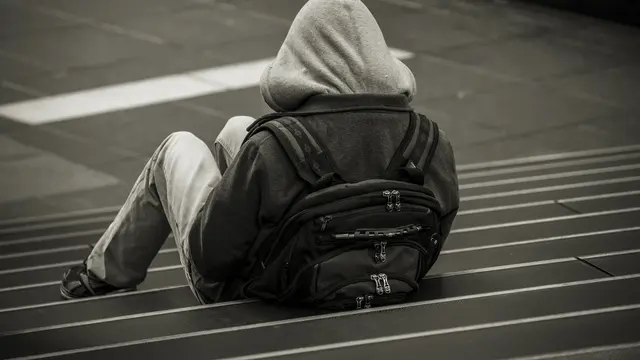 [Bintang] Ilustrasi Salah