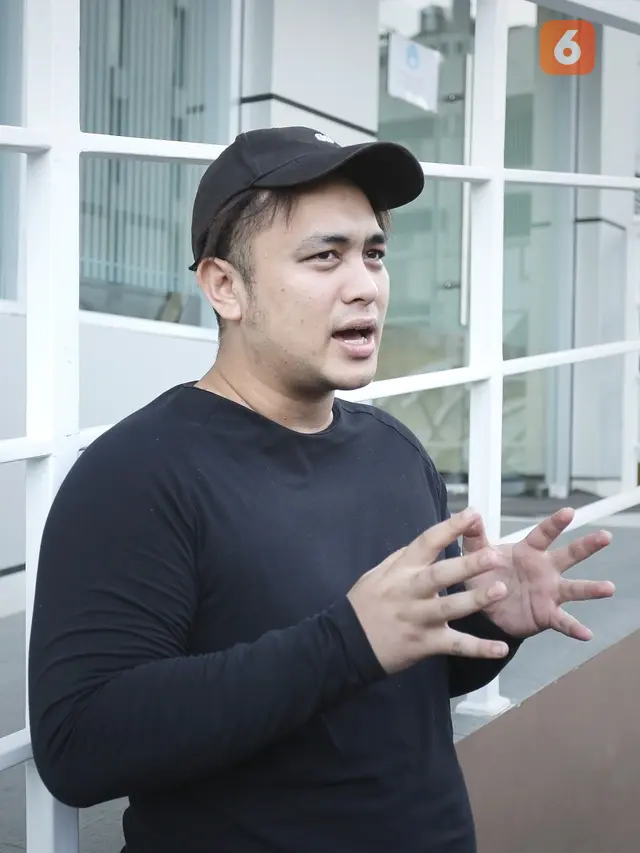 [Fimela] Gilang Dirga