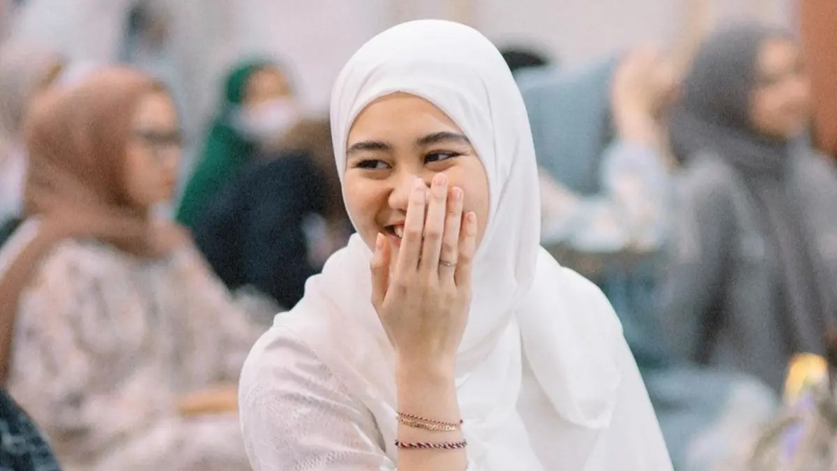 Aaliyah Massaid Tampil Berhijab, Komentar Thariq Halilintar Curi Perhatian  - Entertainment Fimela.com