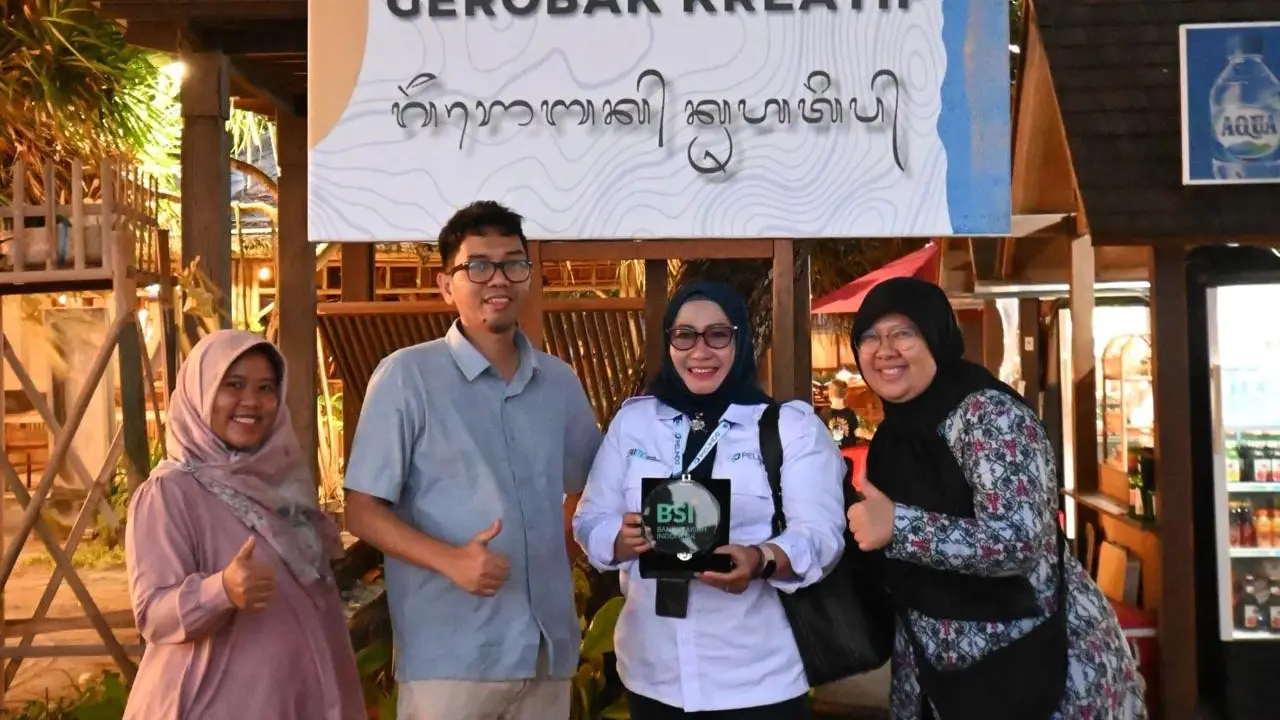 PT Pelabuhan Indonesia (Persero) atau Pelindo menerima kunjungan studi banding dua BUMN, Bank Syariah Indonesia Tbk (BSI) dan Angkasa Pura (AP) II soal pengelolaan desa wisata yang telah sukses diterapkan Pelindo di Desa Penglipuran, Kabupaten Bangli, Pro