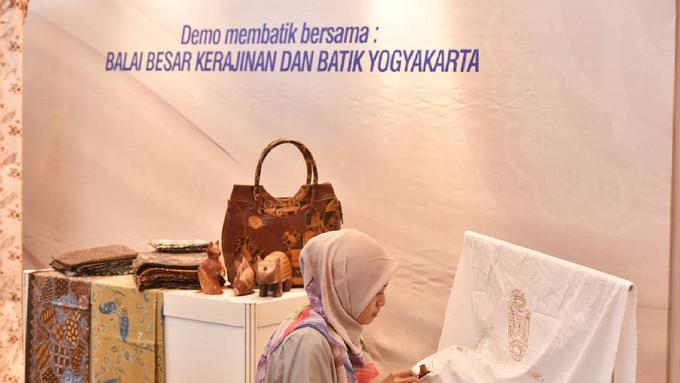 Dukung Pengrajin Batik  Melalui Gelar Batik  Nusantara  