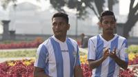 Pemain senior Martapura F.C, Isnan Ali mengikuti latihan ringan jelang laga Piala Presiden melawan Persib di Alun-alun Kota Bandung. (Bola.com/Vitalis Yogi Trisna)