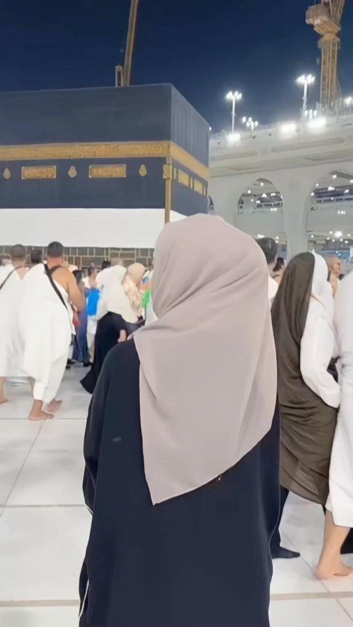 Putri Yusuf Mansur, Wirda Mansur ternyata juga menunaikan haji tahun ini.