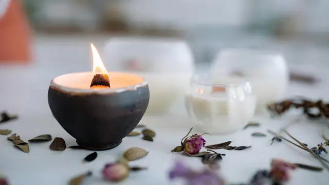 9 Inspirasi Menata Lilin