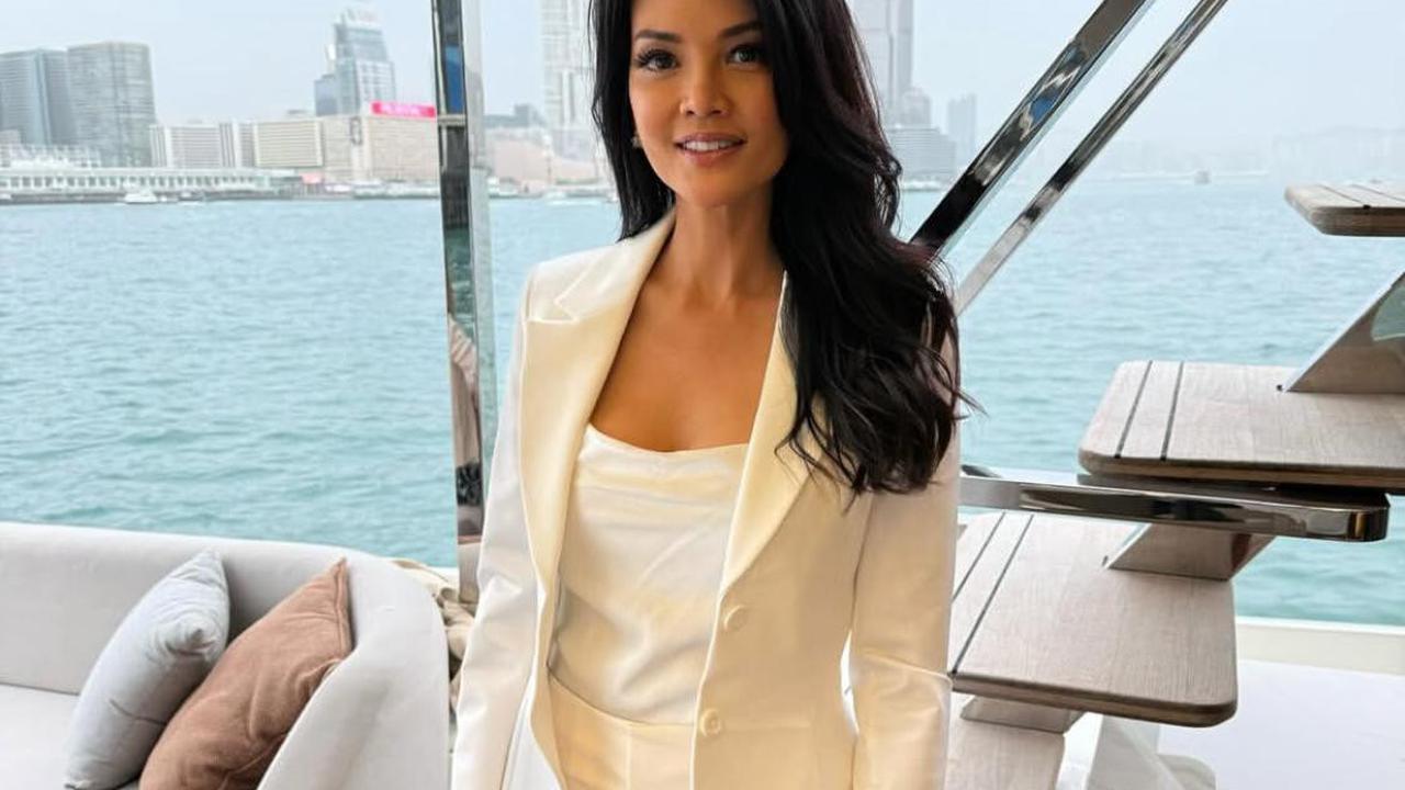 7 Potret Farah Quinn Rayakan Ulang Tahun Ke-45 dengan Gaya Mewah di Hong Kong