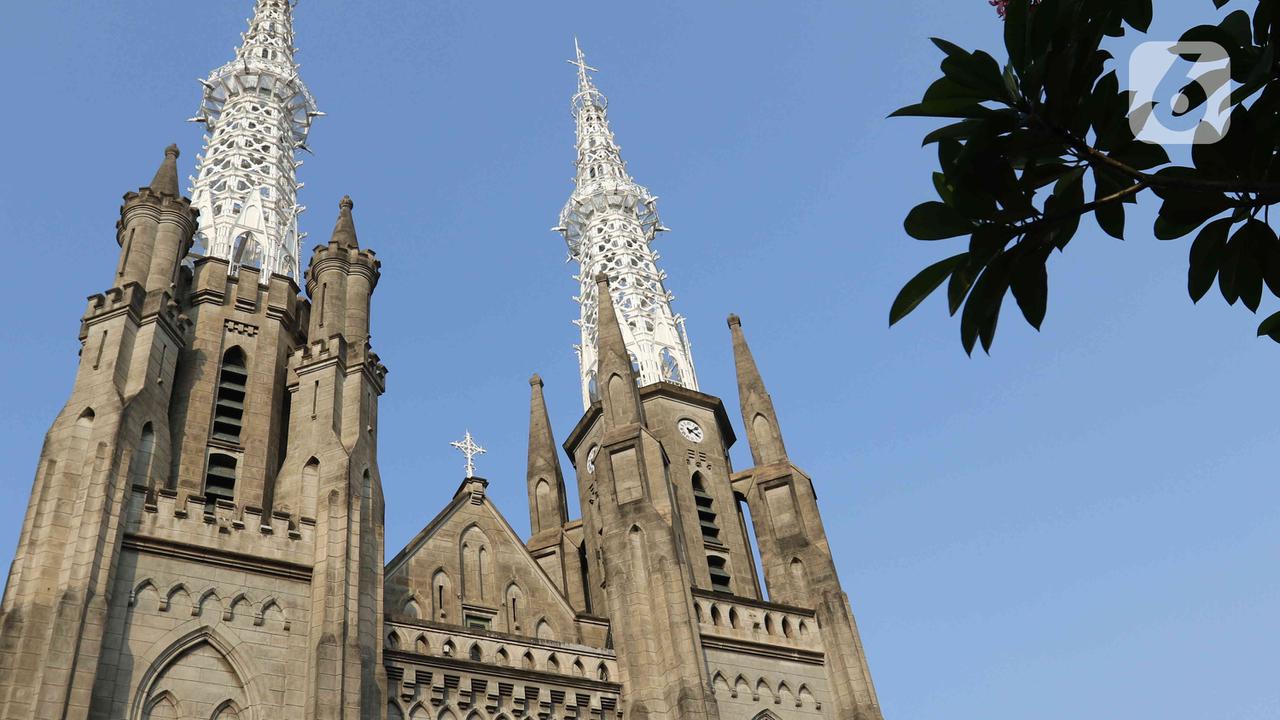 Jumat Agung di Gereja Katedral Jakarta