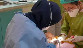 Gigi Susu Berlubang Tetap Perlu Ditambal meski Akan Tanggal