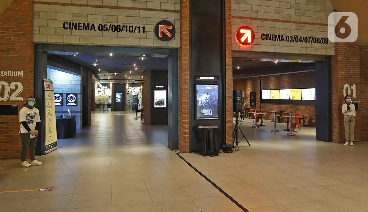 Suasana bioskop yang sudah dibuka, di CGV Grand Indonesia di Jakarta, Rabu (21/10/2020). Sejumlah bioskop di Ibu Kota kembali beroperasi hari ini setelah mendapatkan izin dari Pemprov DKI Jakarta dengan jumlah penonton dibatasi maksimal 25 persen dari total kapasitas. (Liputan.com/Herman Zakharia)