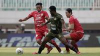 Tira Persikabo mengalahkan Persija Jakarta 5-3 dalam pekan kesembilan Shopee Liga 1 2019 di Stadion Pakansari, Kabupaten Bogor, Selasa (16/7/2019). (Bola.com/Yoppy Renato)