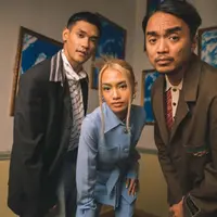 Angkat kebiasaan orang di era media sosial, Dipha Barus gaet Afgan dan Esther Geraldine.