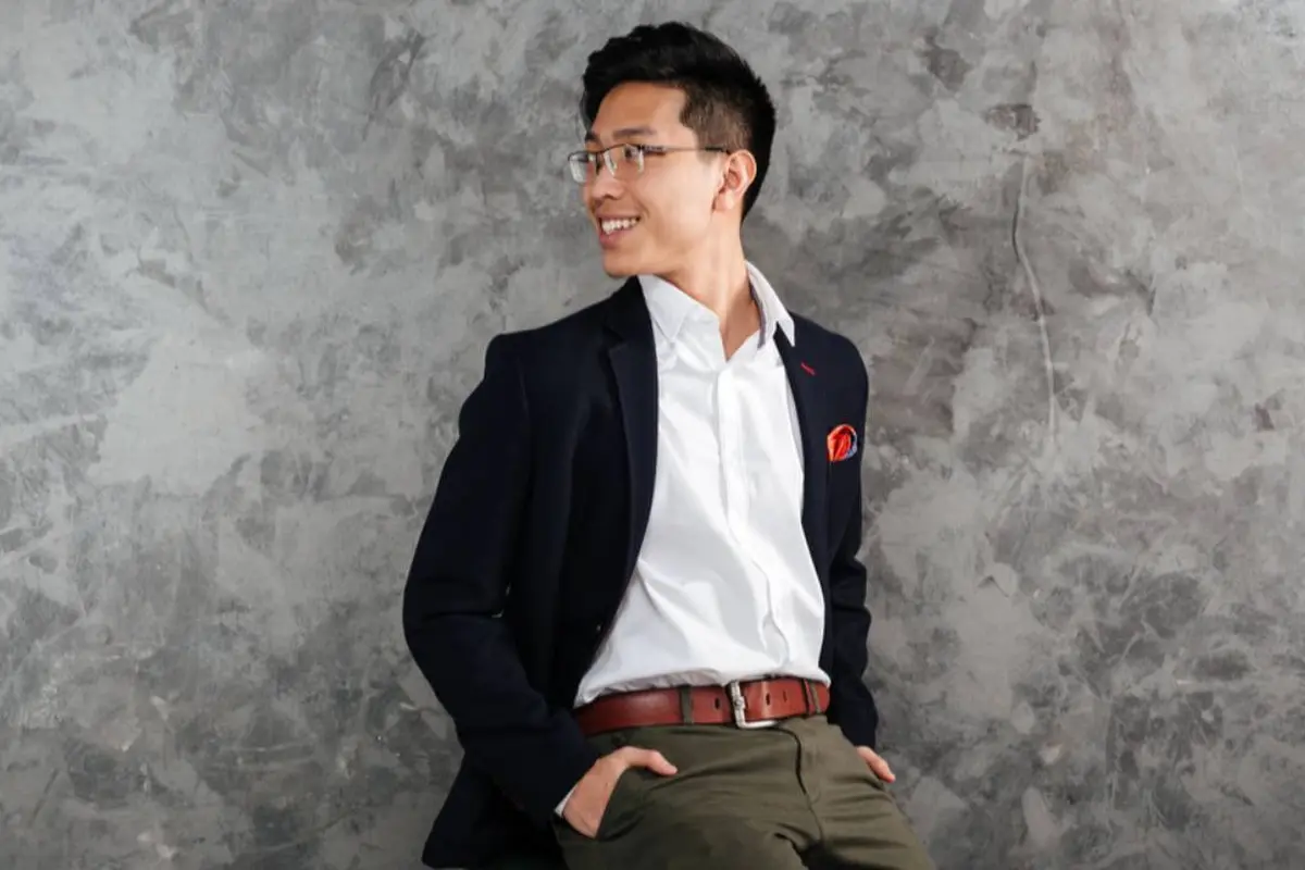 Blazer Premium Pria yang Bikin Look Makin Mahal, Cocok Buat Kerja sampai Kondangan