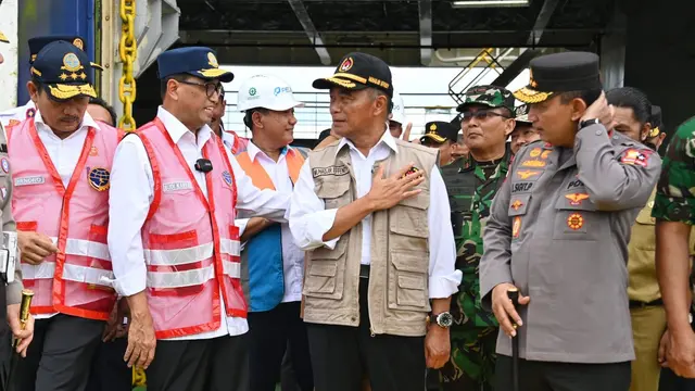 Menteri Perhubungan Budi Karya Sumadi memastikan kesiapan Pelabuhan Ciwandan untuk dioperasikan selama periode mudik lebaran 2023. (Dok Kemenhub)