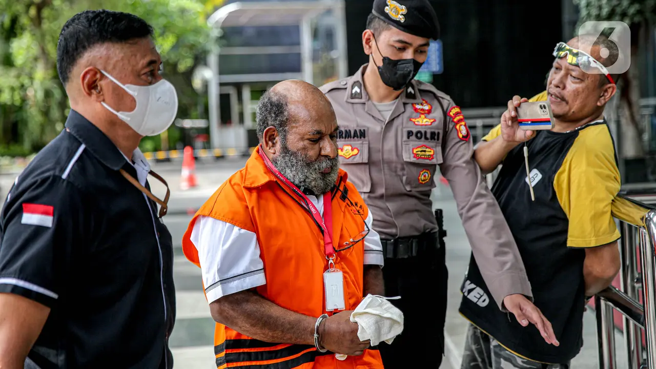 Tersangka Gubernur Papua Lukas Enembe Jalani Pemeriksaan Lanjutan di KPK