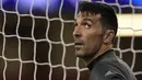 Kiper Juventus,  Gianluigi Buffon mengikuti sesi latihan di Stadion Cardiff (02/06/2017). Juventus akan berhadapan dengan Real Madrid pada final Liga Champion. (AFP/Javier Soriano)