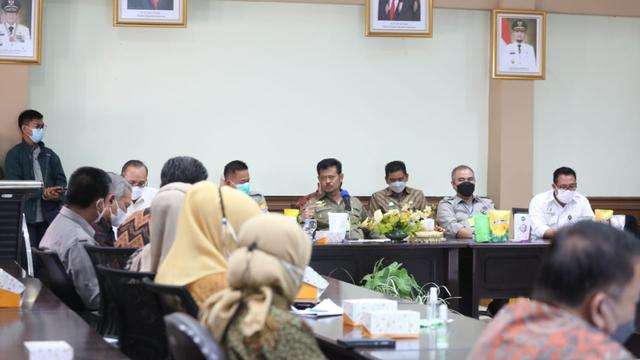 Stok Beras Surplus, Mentan SYL Tegaskan Tak Ada Impor dan PPN Sembako Umum