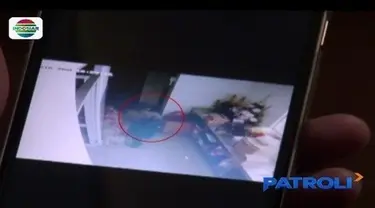 Karyawati rumah makan yang tewas terjepit lift di Surabaya dipulangkan ke pihak keluarga. Berikut rekaman detik-detik saat kejadian.